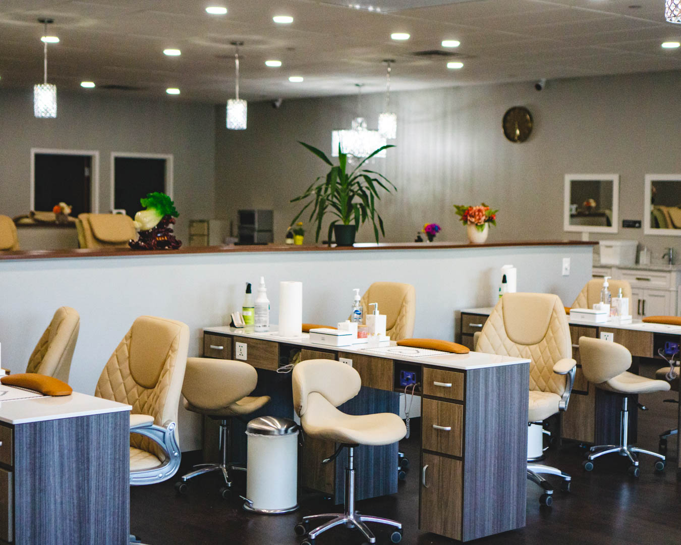Queen House Nail & Spa nail photo 2